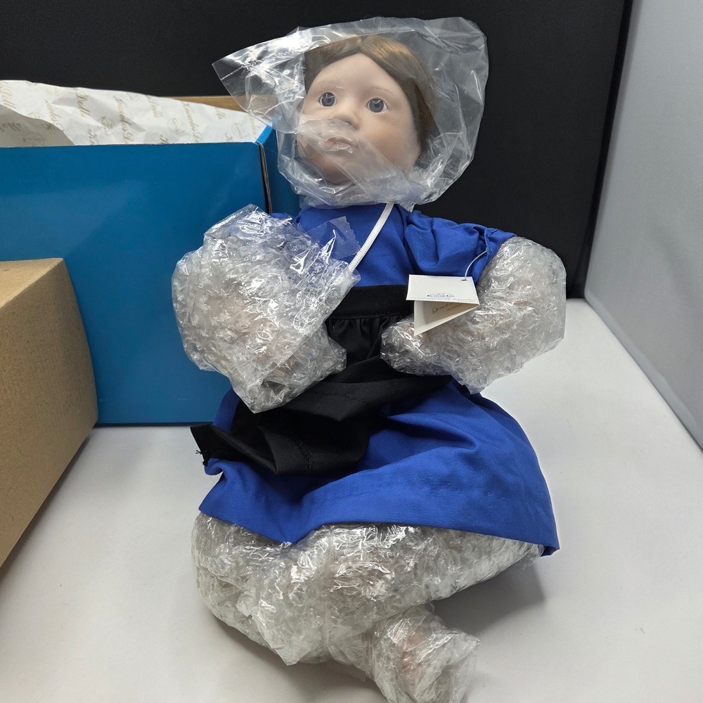 Knowles Rebeccah Porcelain Doll Amish Blessings Julie Good-Kruger Blue Vintage